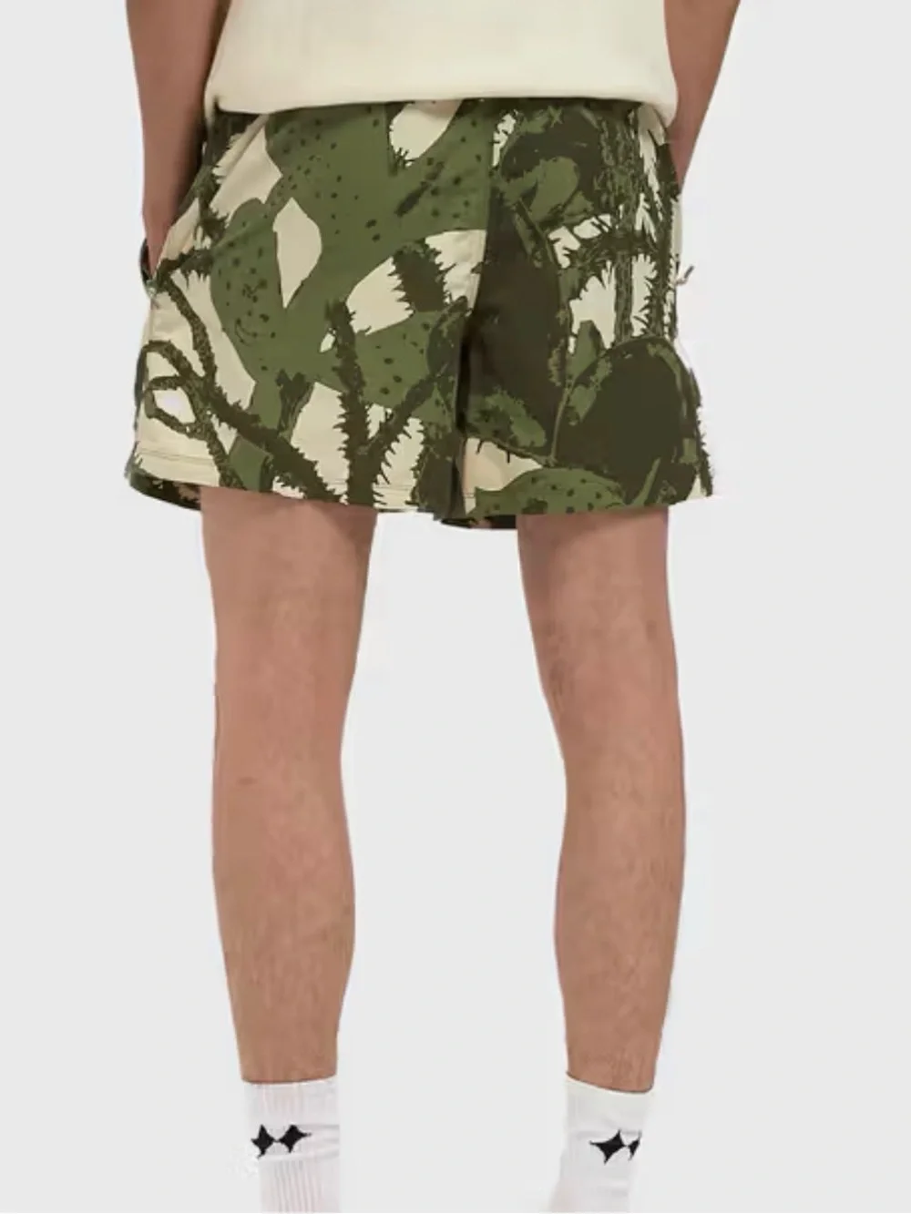 Nike ACG lightweight olive